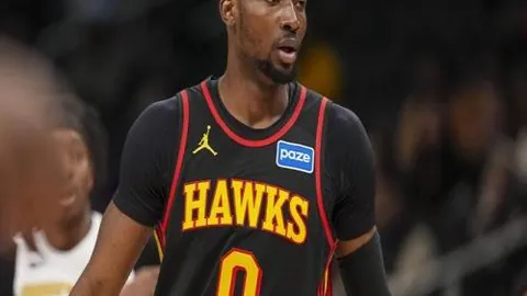 梅德韦杰夫四度错失良机，迪拜赛止步16强